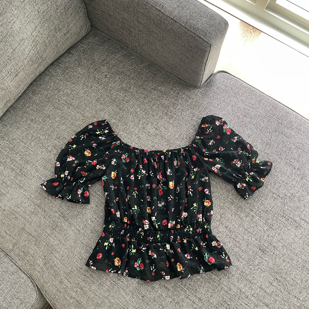 BR Floral Black Off-Shoulder Top NWOT